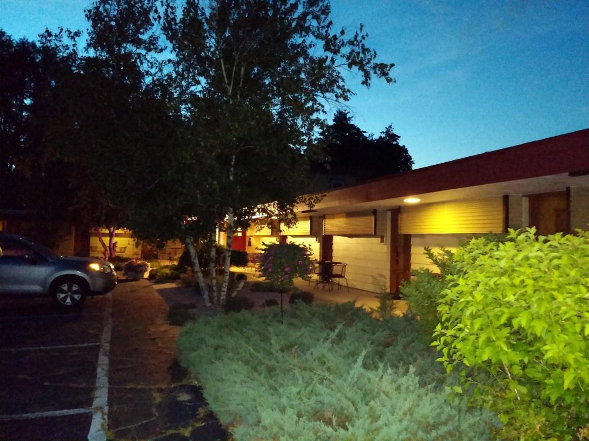 The Usonian Inn Llc Spring Green Dış mekan fotoğraf